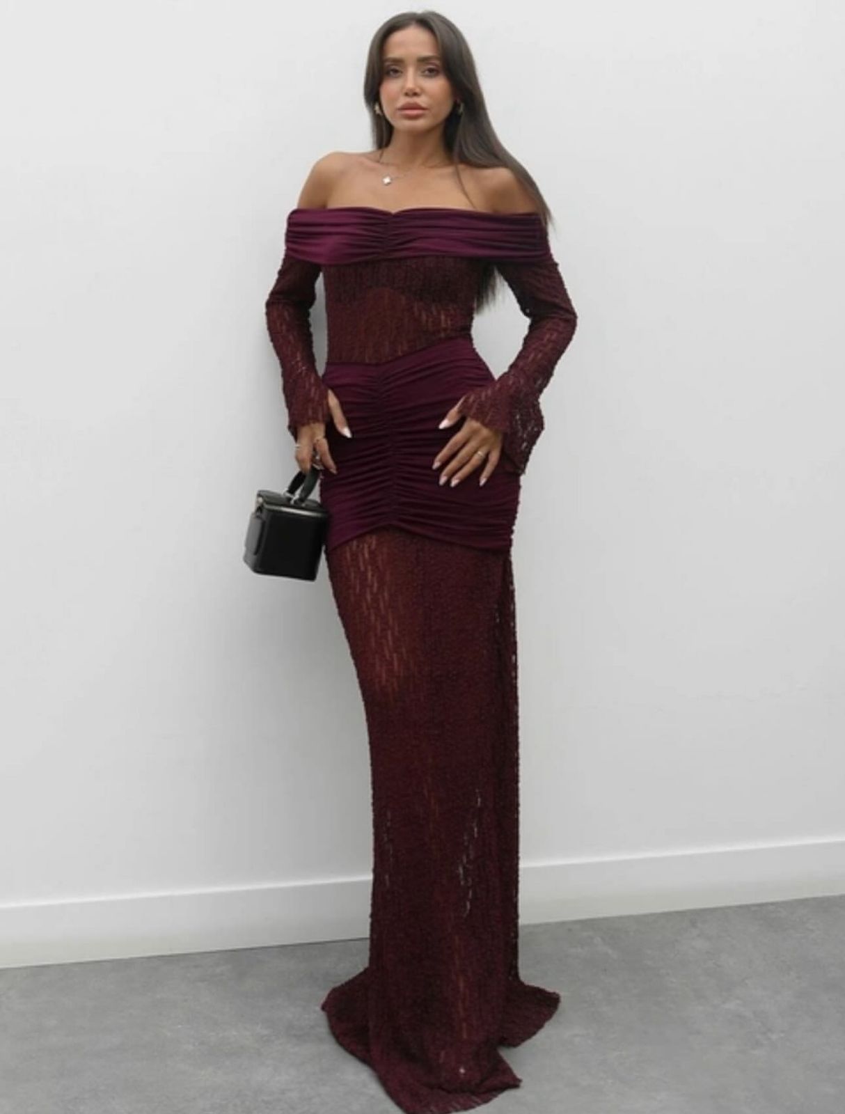 a1185756-50e5-4ed1-b955-bafde8feffe8 Velvet Sirène Dress - Image 1